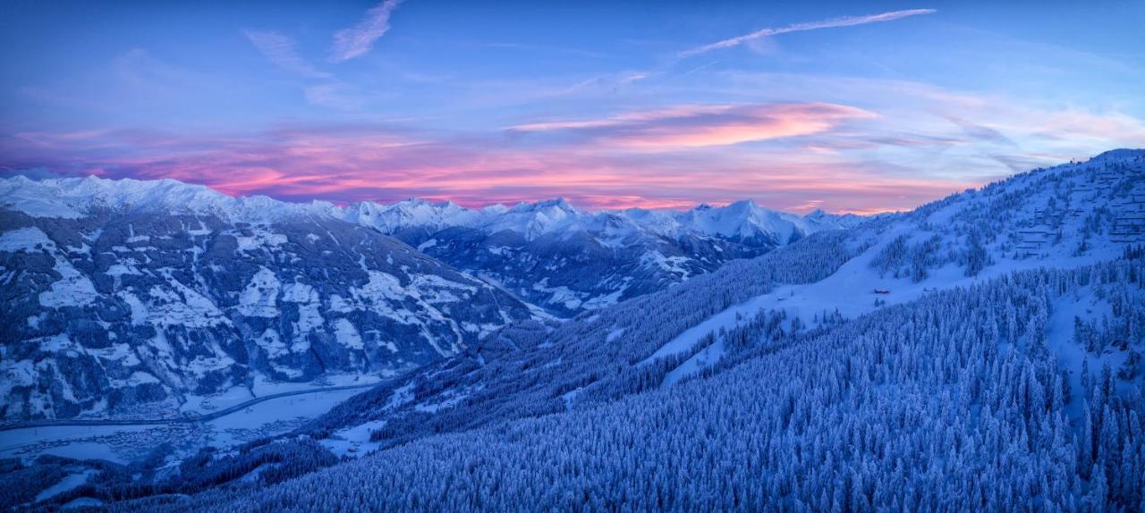 Haus Sonnenschein Apartment Hart im Zillertal Luaran gambar