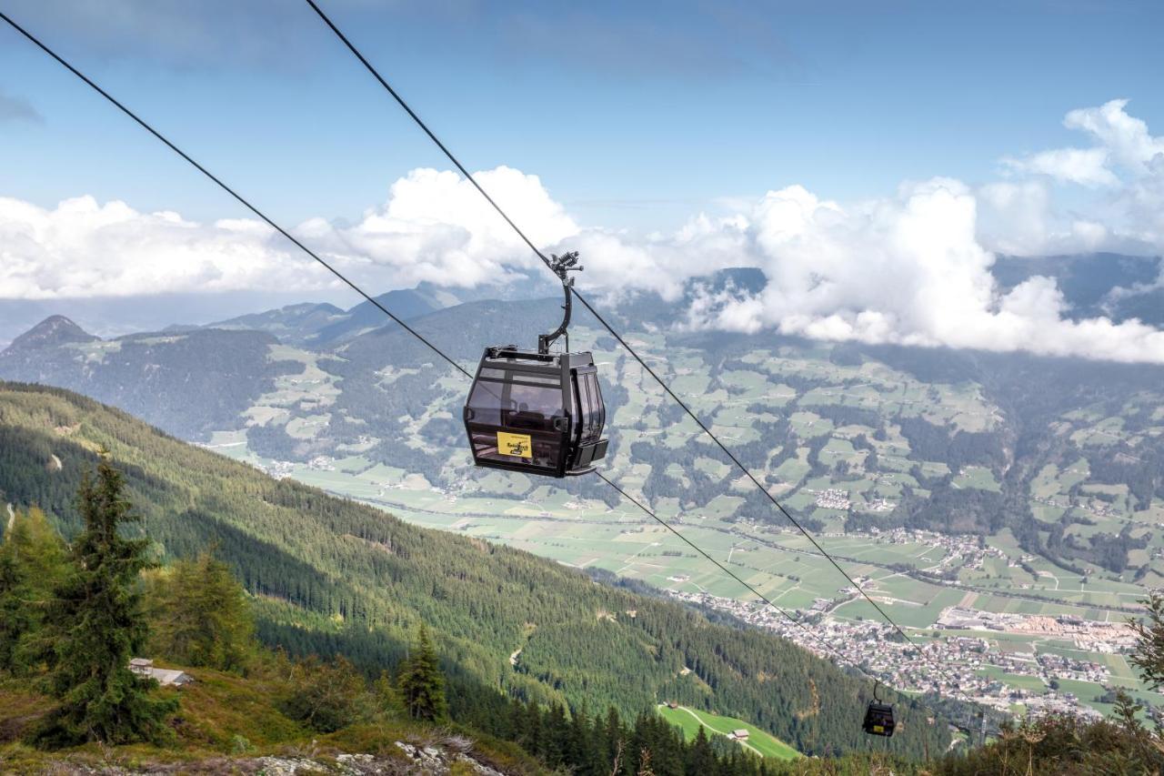 Haus Sonnenschein Apartment Hart im Zillertal Luaran gambar
